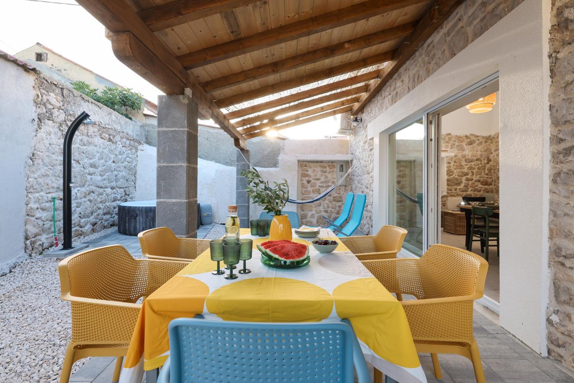 Casa vacanze Stone House Lole Ražanac